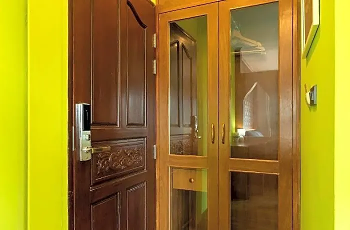 Tepbunthom Hostel