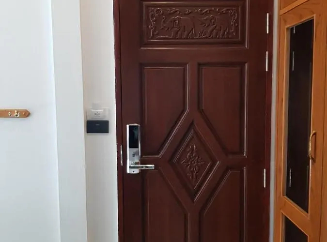 Hostel Tepbunthom Bangkok