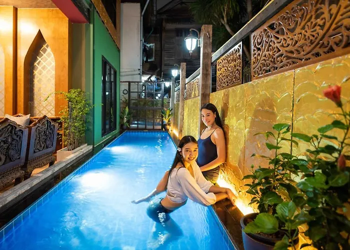 Hostel Tepbunthom